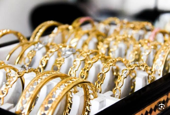 الذهب الصيني في مصر.. هل أنقذ أحلام الزواج أم يثير شائعات التصنيع المحلي؟